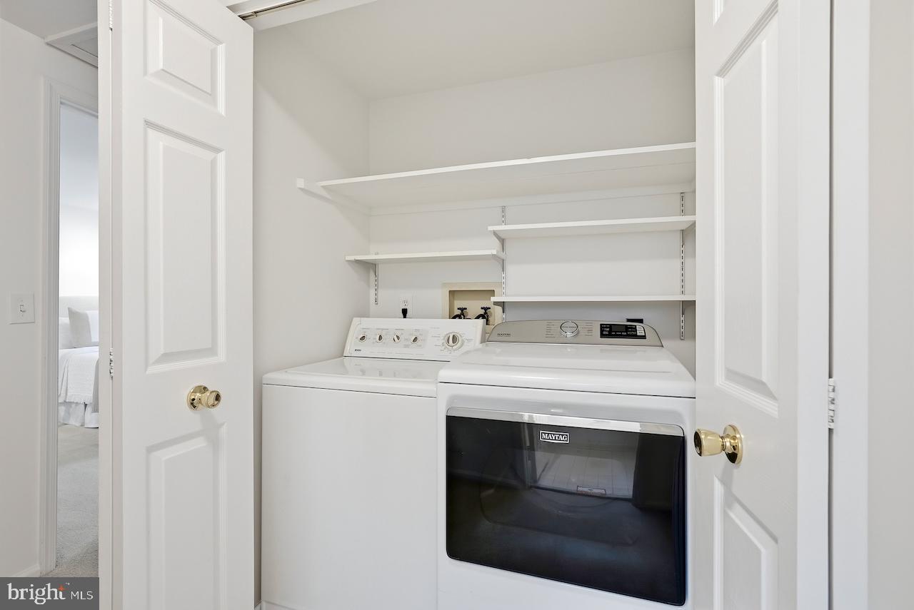 12615 HERITAGE FARM LANE