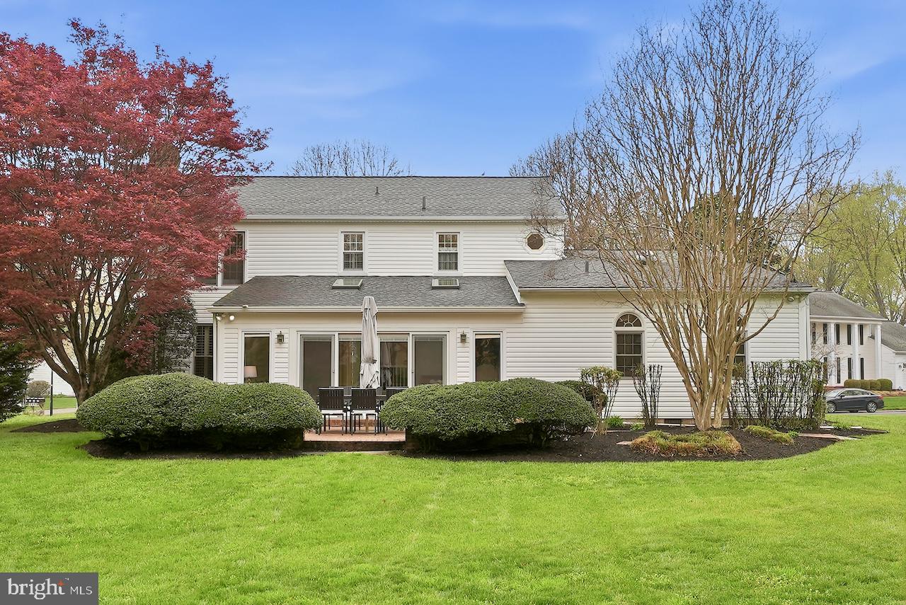 12615 HERITAGE FARM LANE