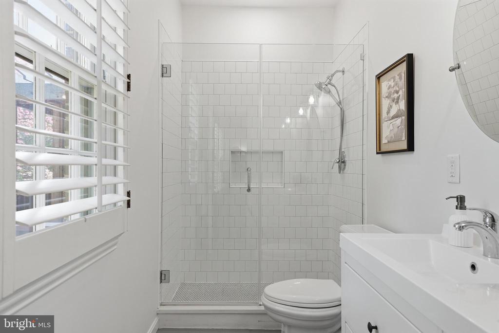 7504 BLAISE TRAIL