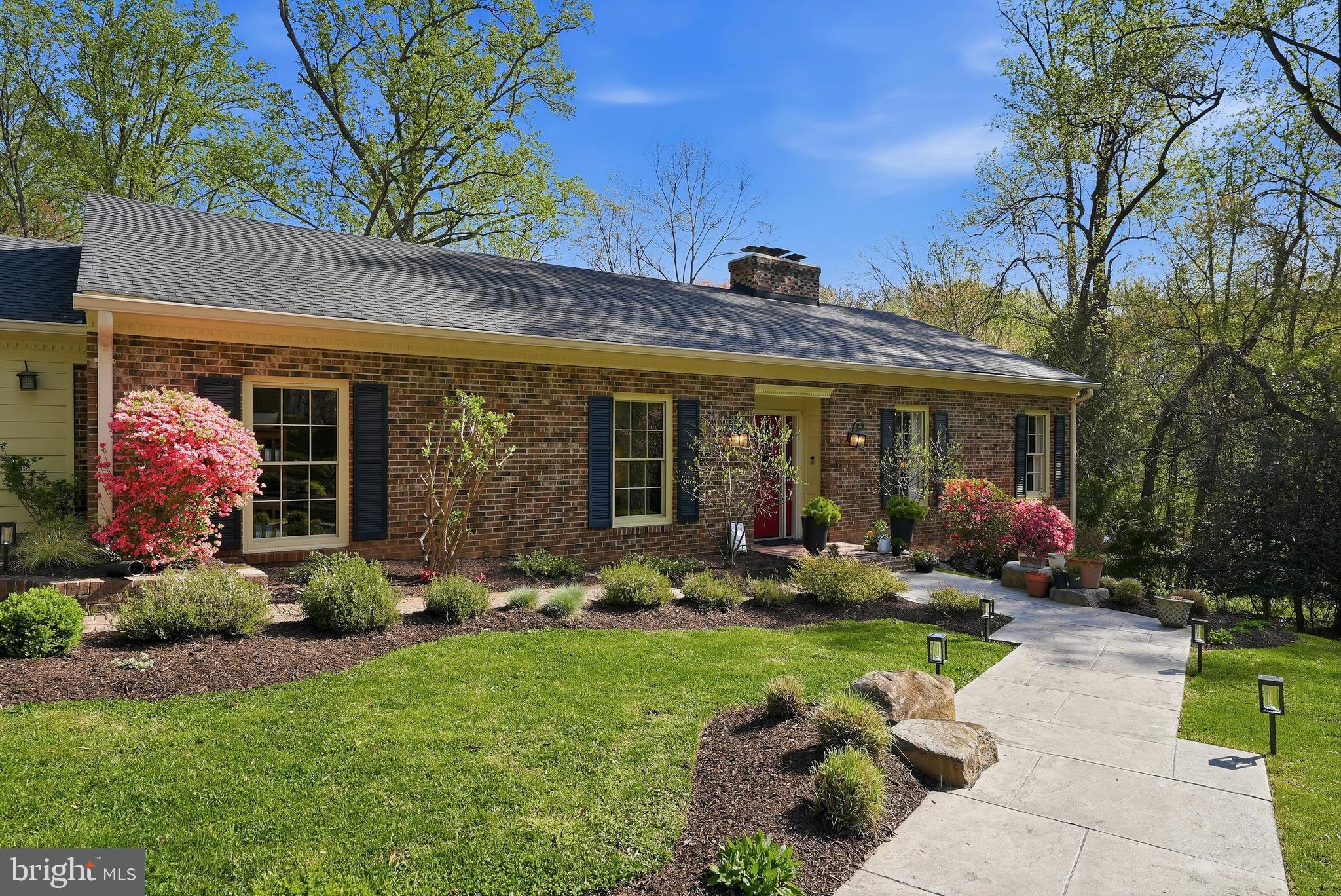 7504 BLAISE TRAIL