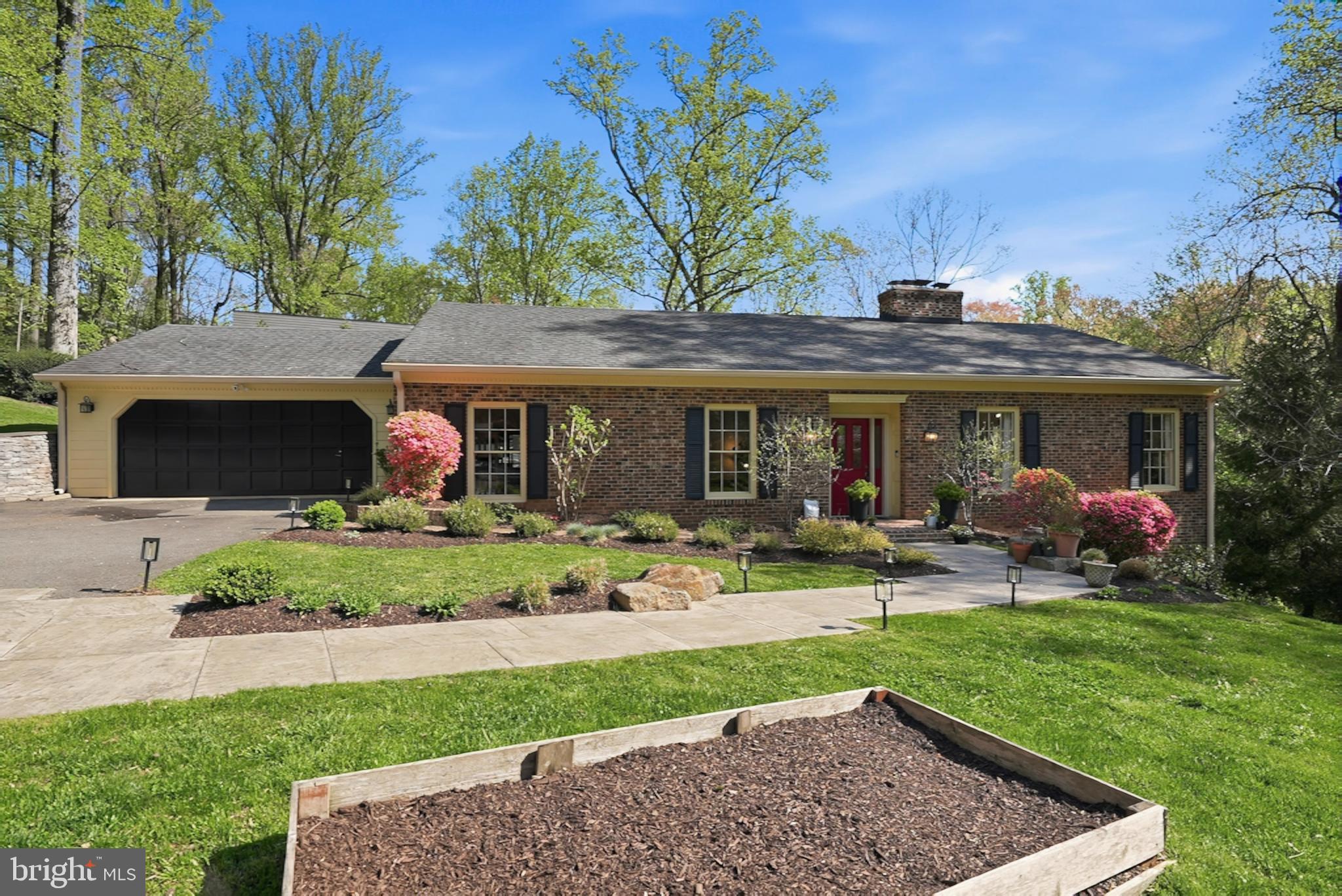 7504 BLAISE TRAIL