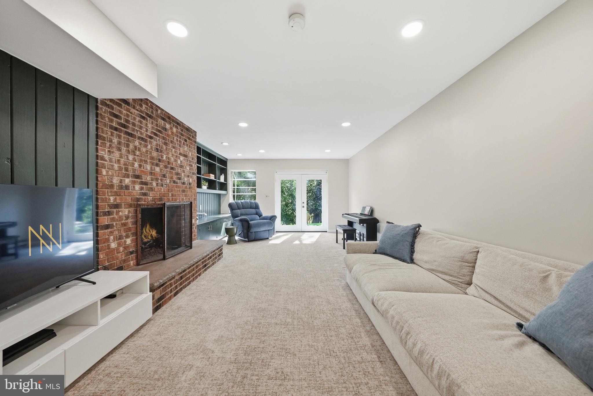 7504 BLAISE TRAIL