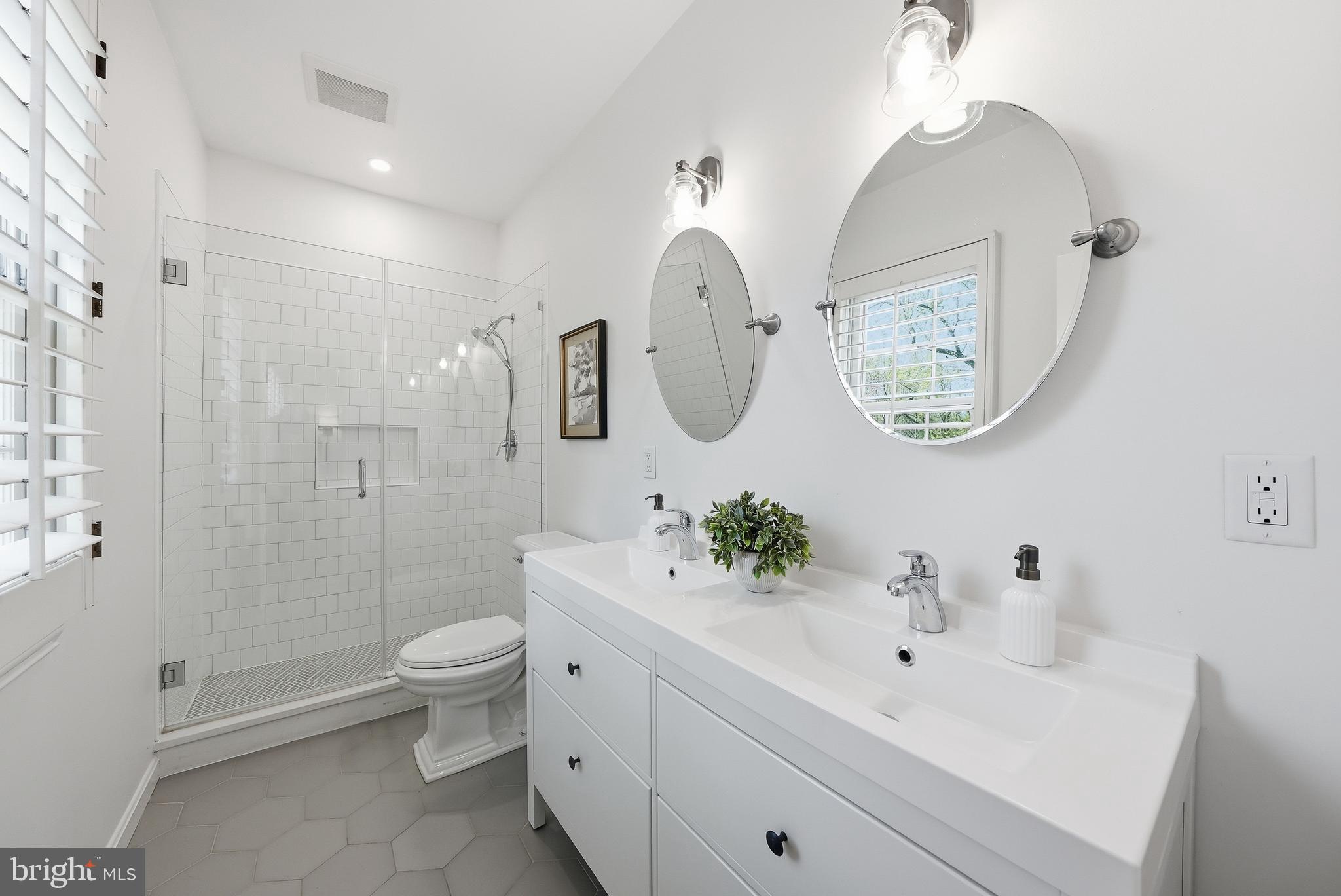 7504 BLAISE TRAIL