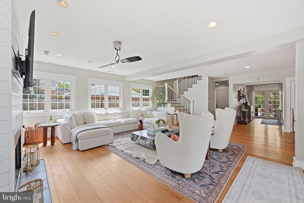 7739 SCHELHORN ROAD