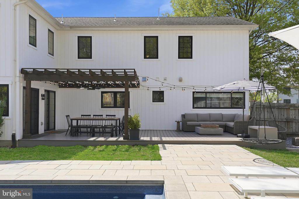 7739 SCHELHORN ROAD
