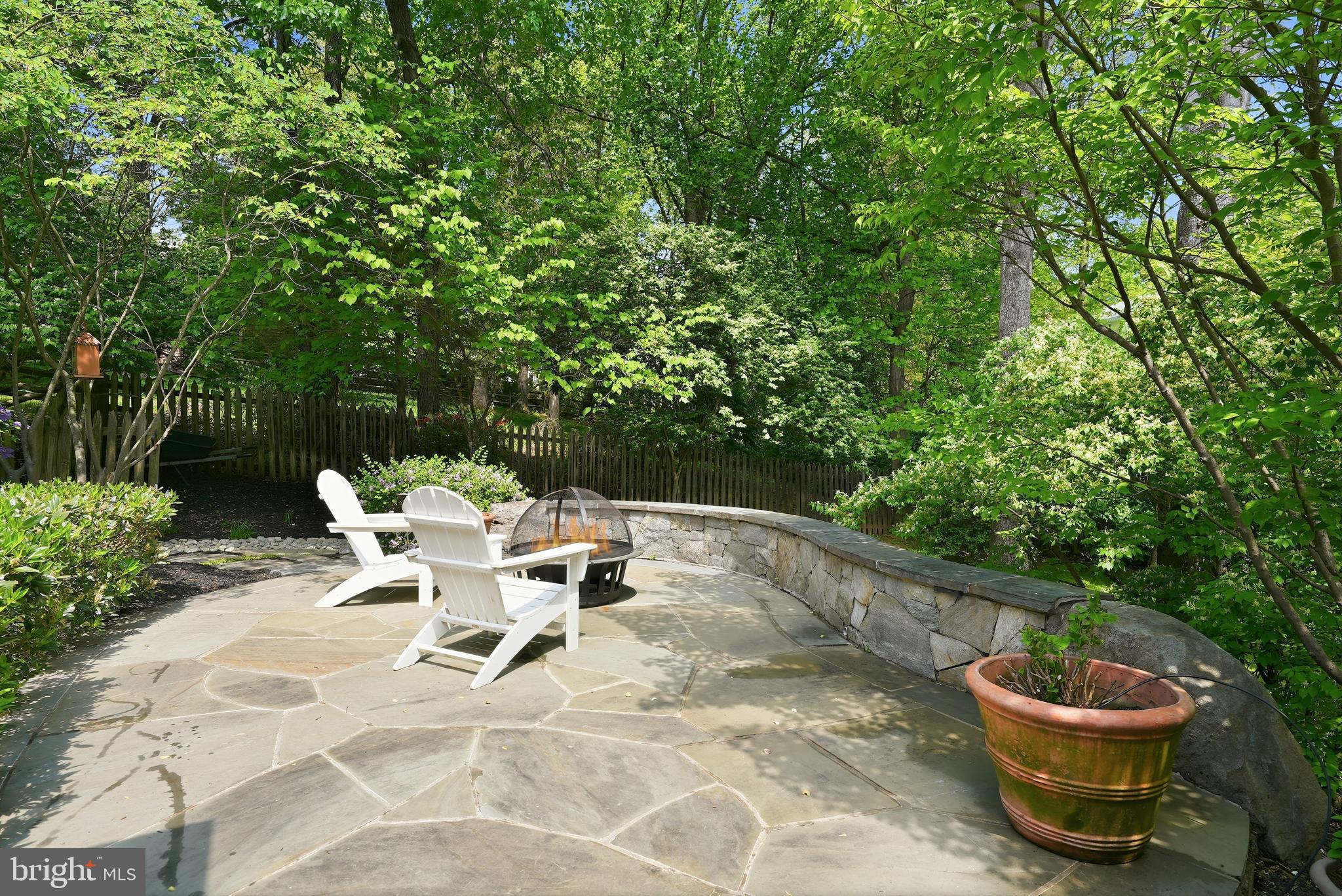 10204 YELLOW PINE DRIVE