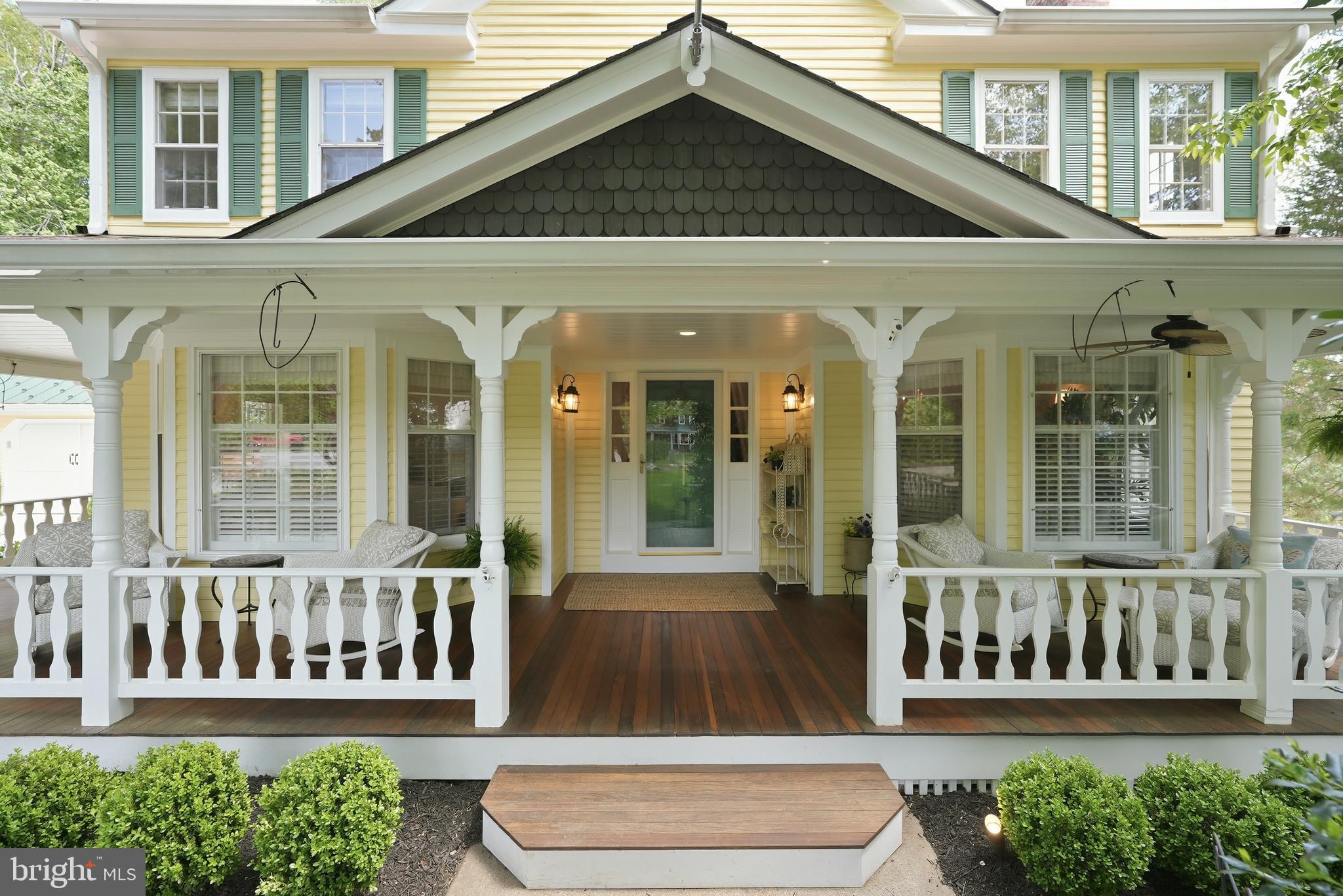 10204 YELLOW PINE DRIVE