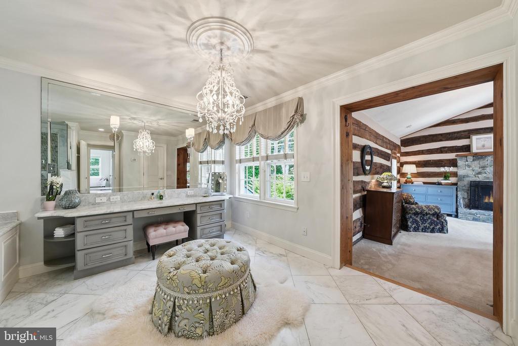 10204 YELLOW PINE DRIVE