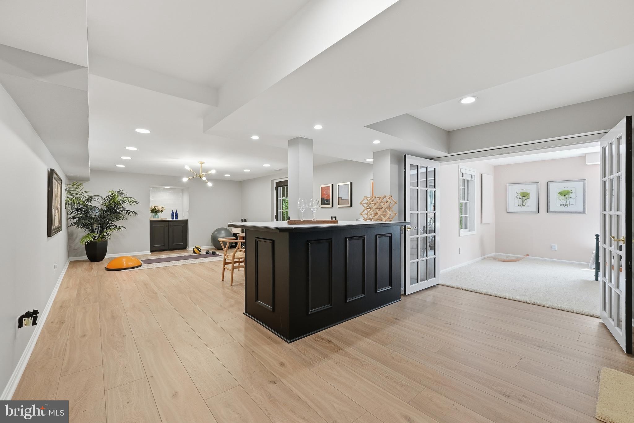 10204 YELLOW PINE DRIVE