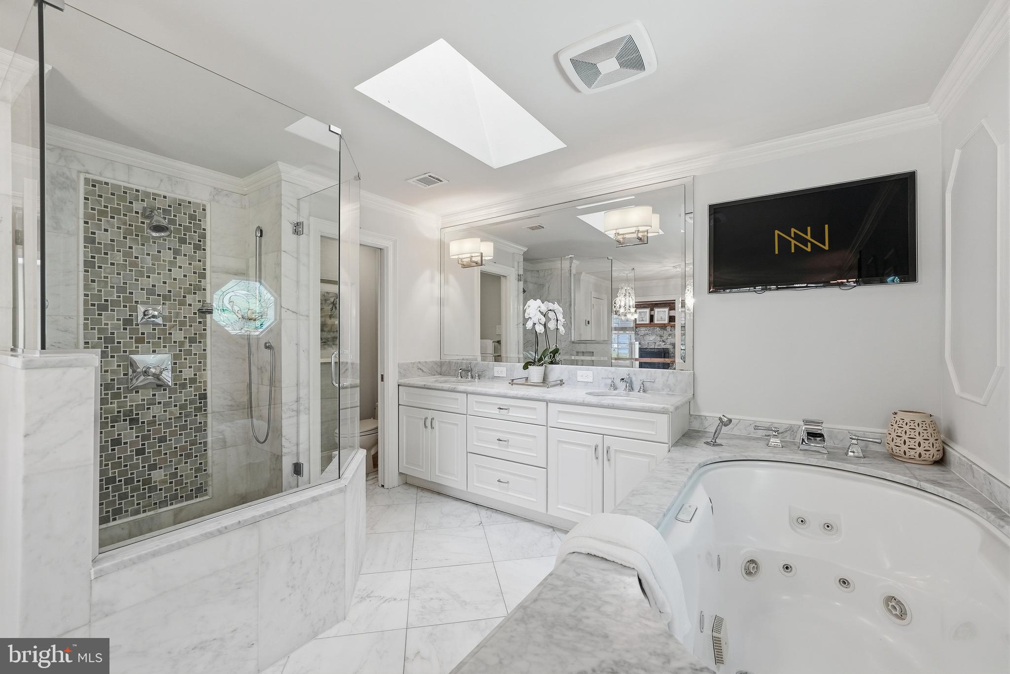 10204 YELLOW PINE DRIVE