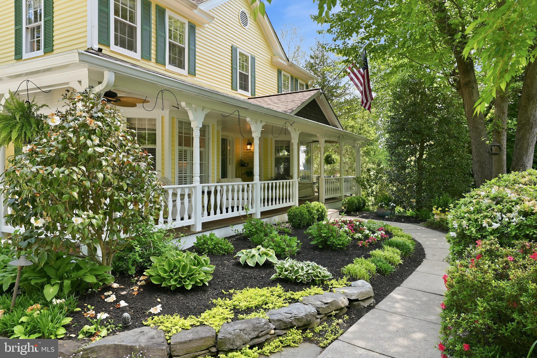 10204 YELLOW PINE DRIVE