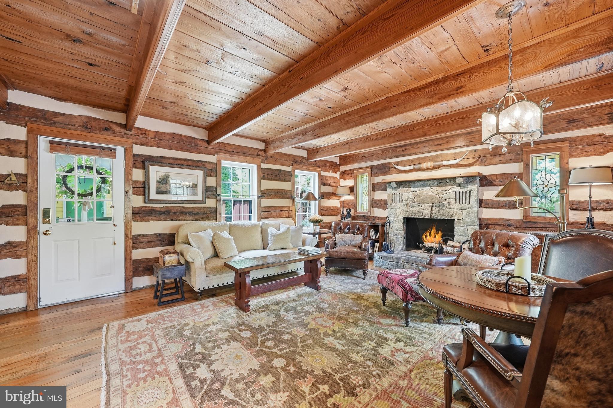 10204 YELLOW PINE DRIVE