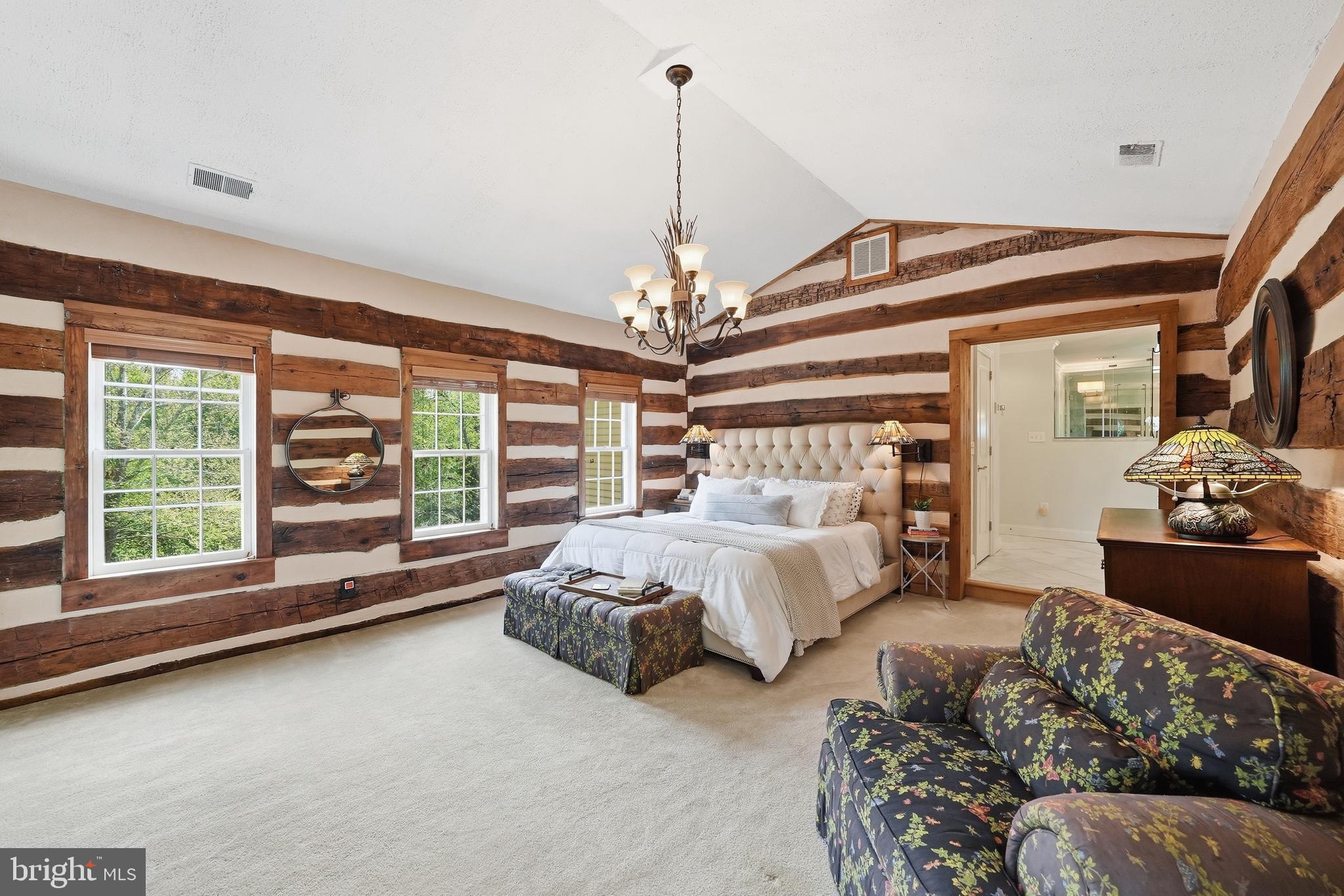 10204 YELLOW PINE DRIVE
