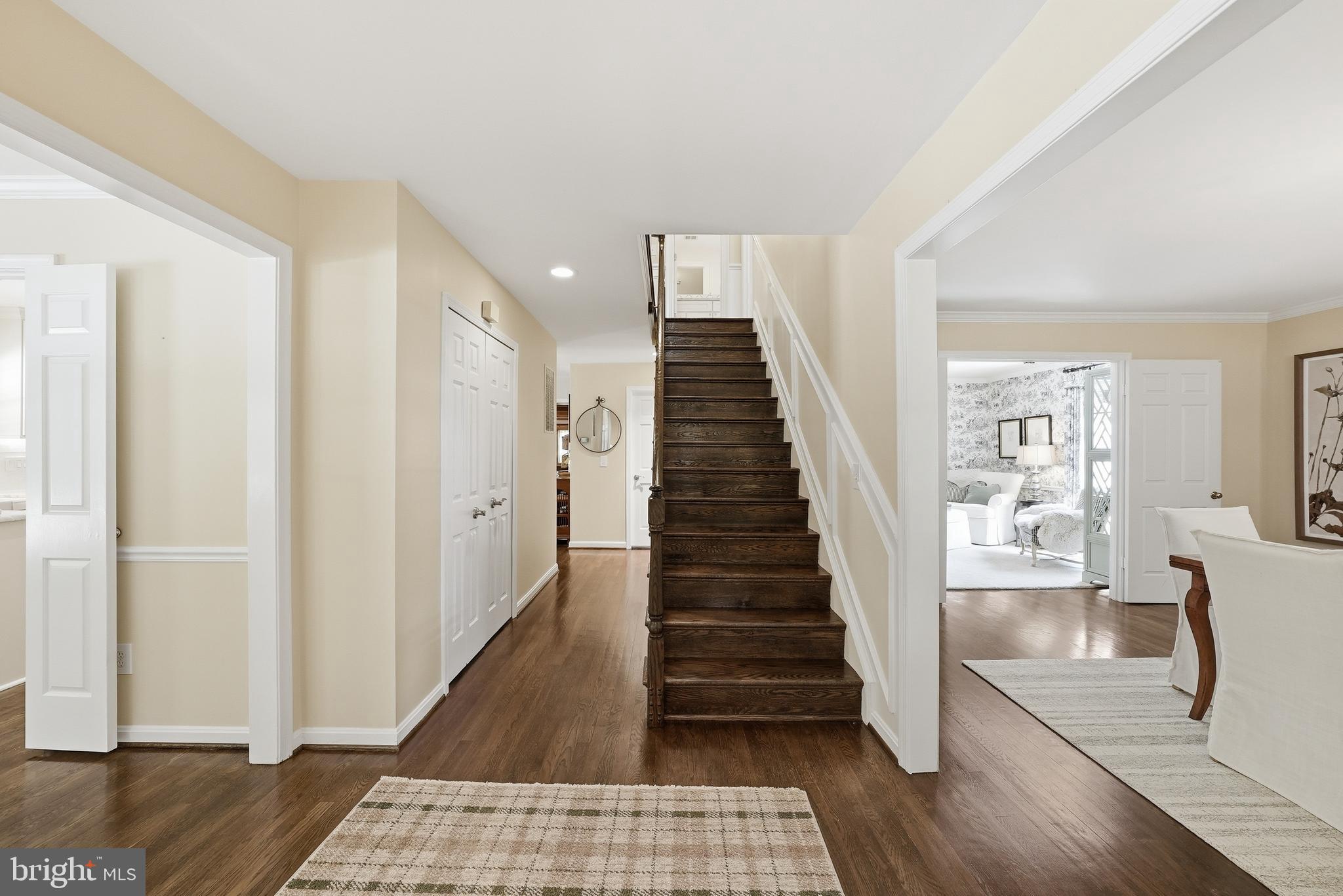 10204 YELLOW PINE DRIVE