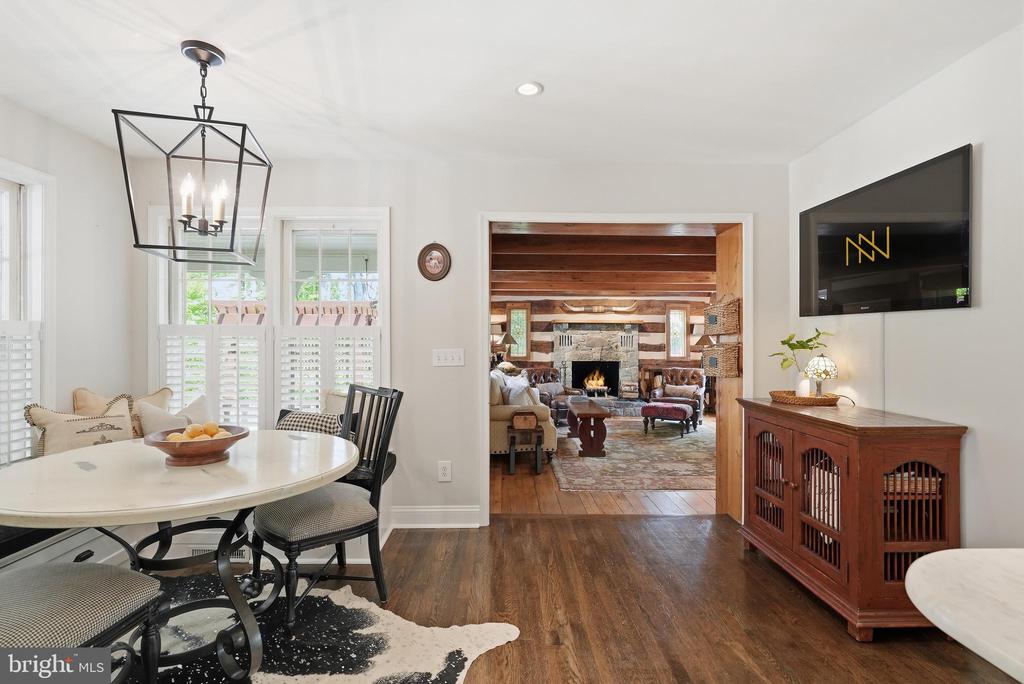 10204 YELLOW PINE DRIVE