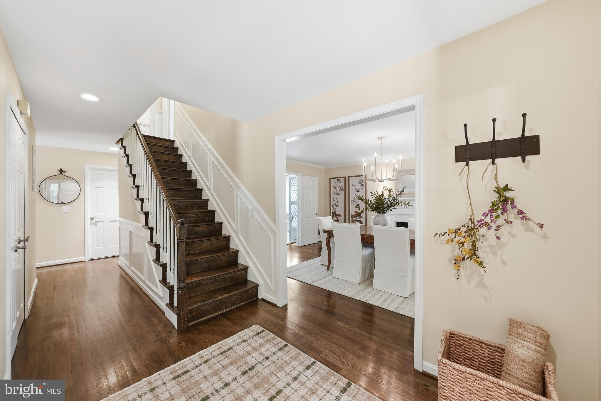 10204 YELLOW PINE DRIVE