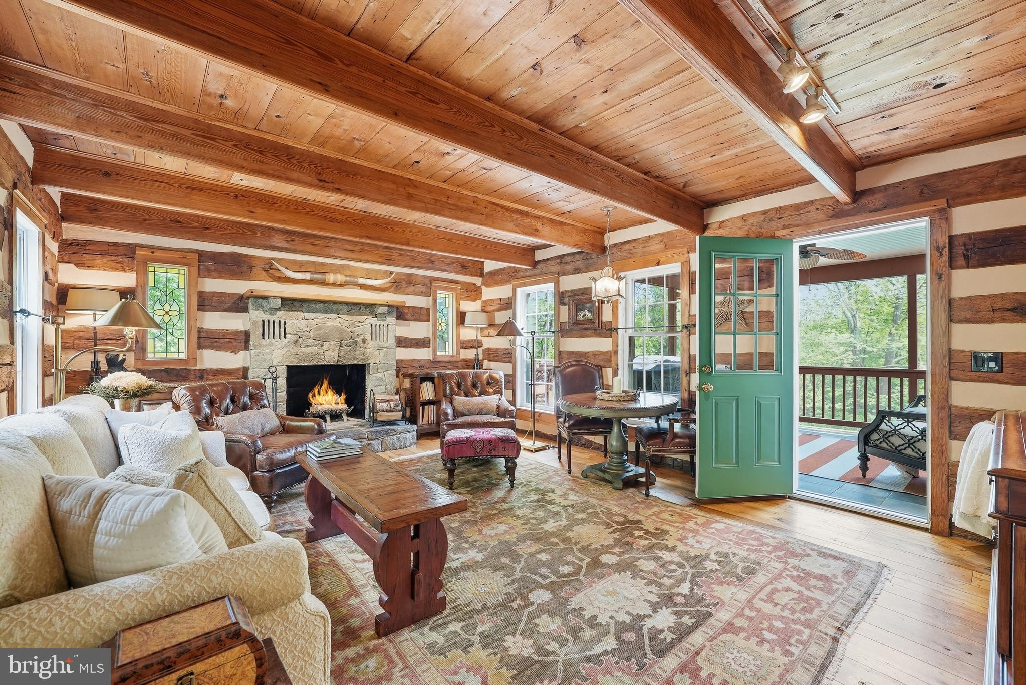 10204 YELLOW PINE DRIVE