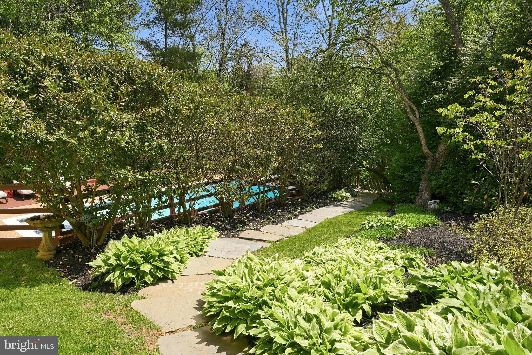 10204 YELLOW PINE DRIVE