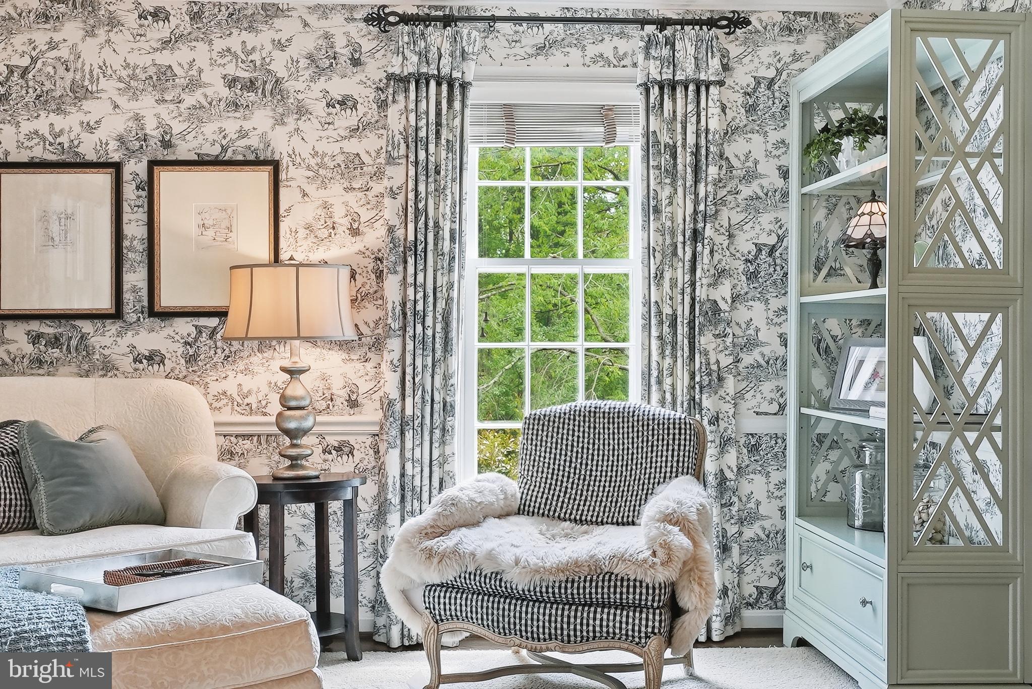 10204 YELLOW PINE DRIVE