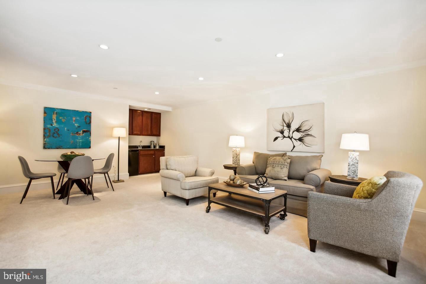 7022 LITTLE LEAF LINDEN LANE