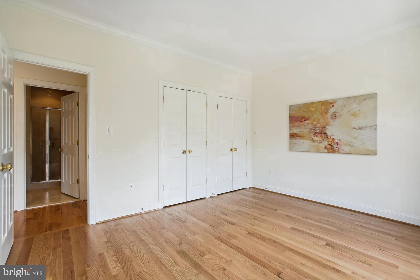 7022 LITTLE LEAF LINDEN LANE