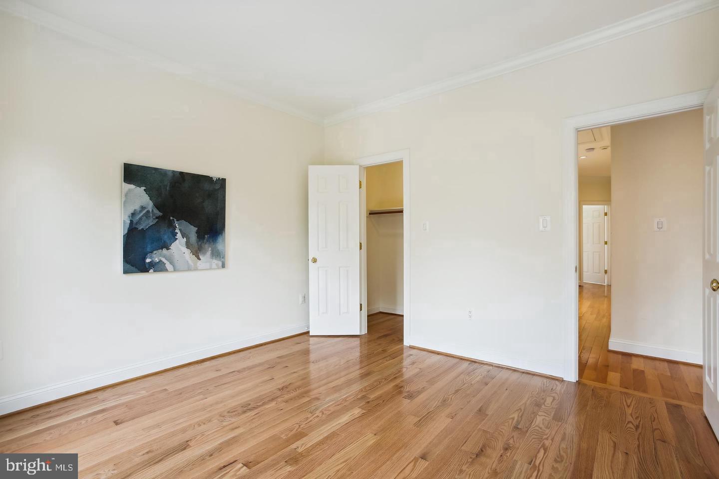 7022 LITTLE LEAF LINDEN LANE