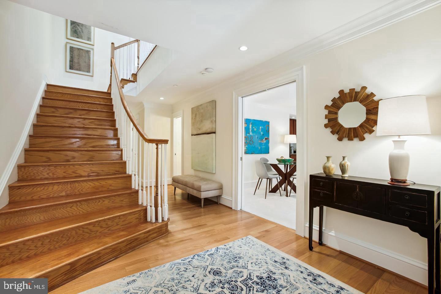 7022 LITTLE LEAF LINDEN LANE