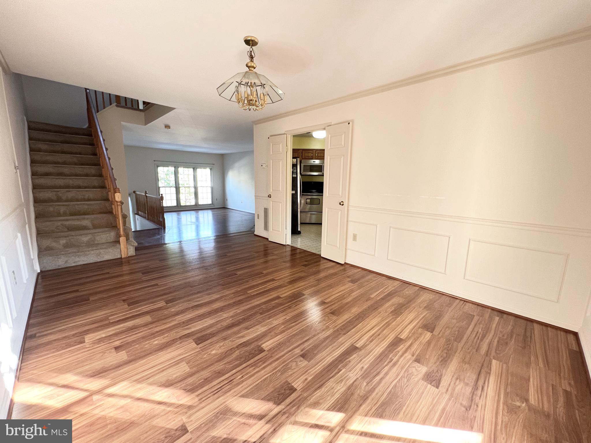 2134 KINGS GARDEN WAY 357