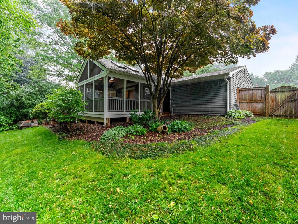 610 KEARNEY COURT SW