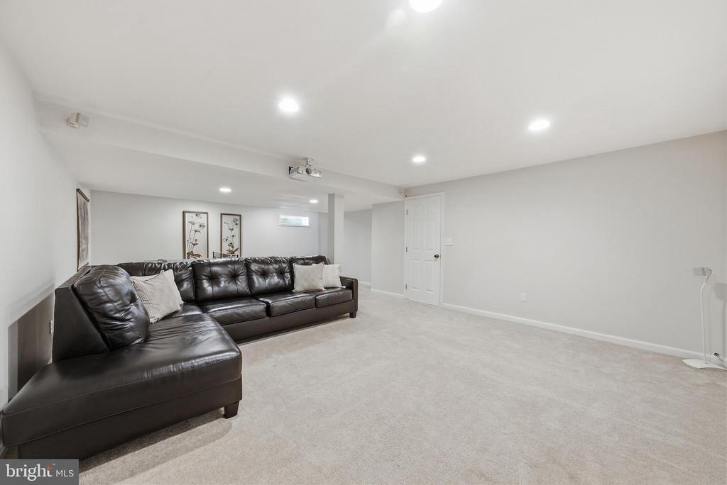 610 KEARNEY COURT SW