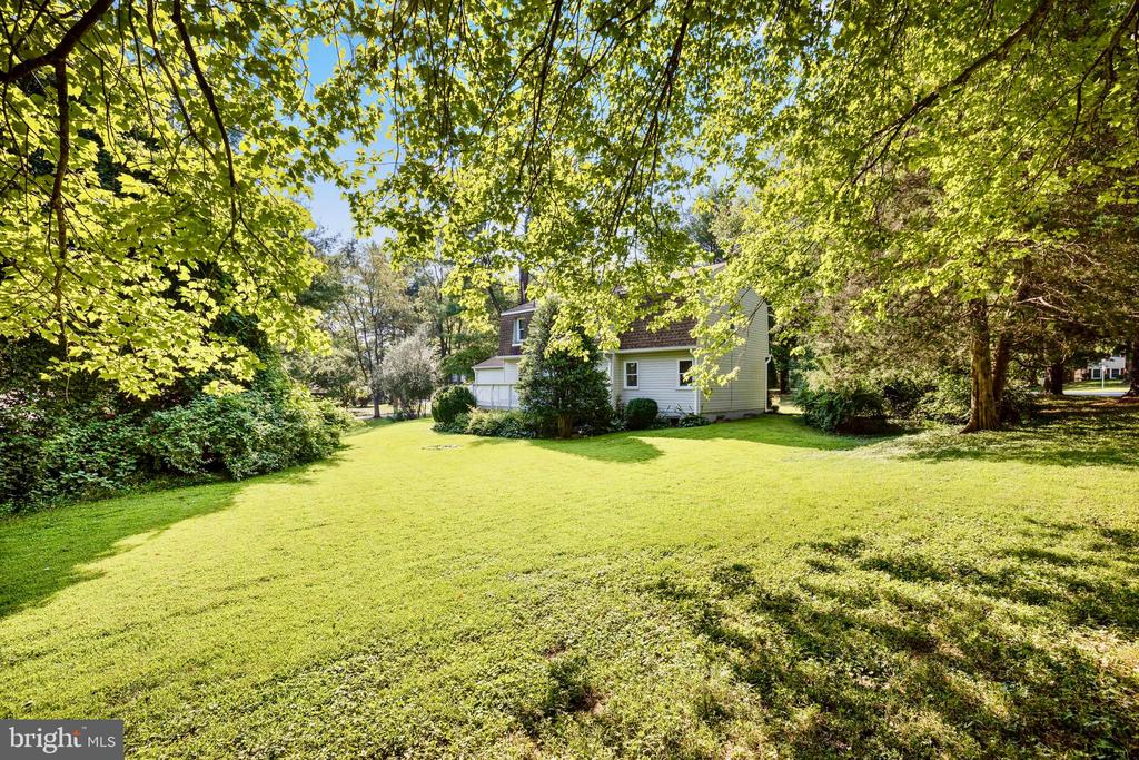 1518 GINGERWOOD COURT