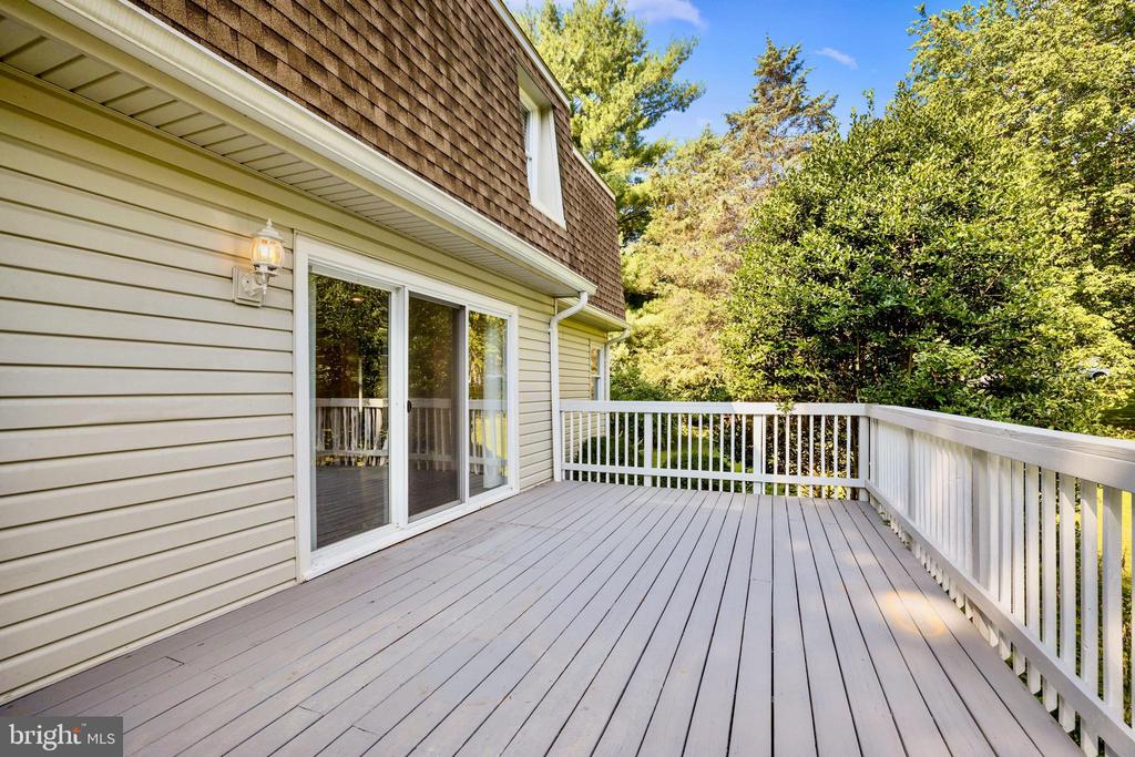 1518 GINGERWOOD COURT