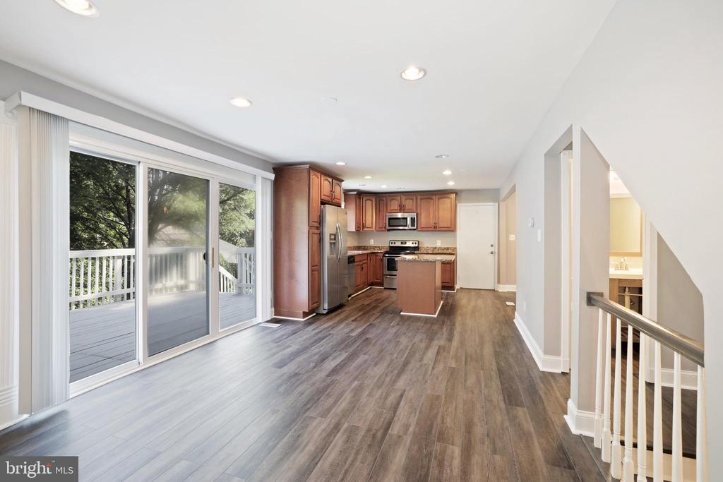 1518 GINGERWOOD COURT