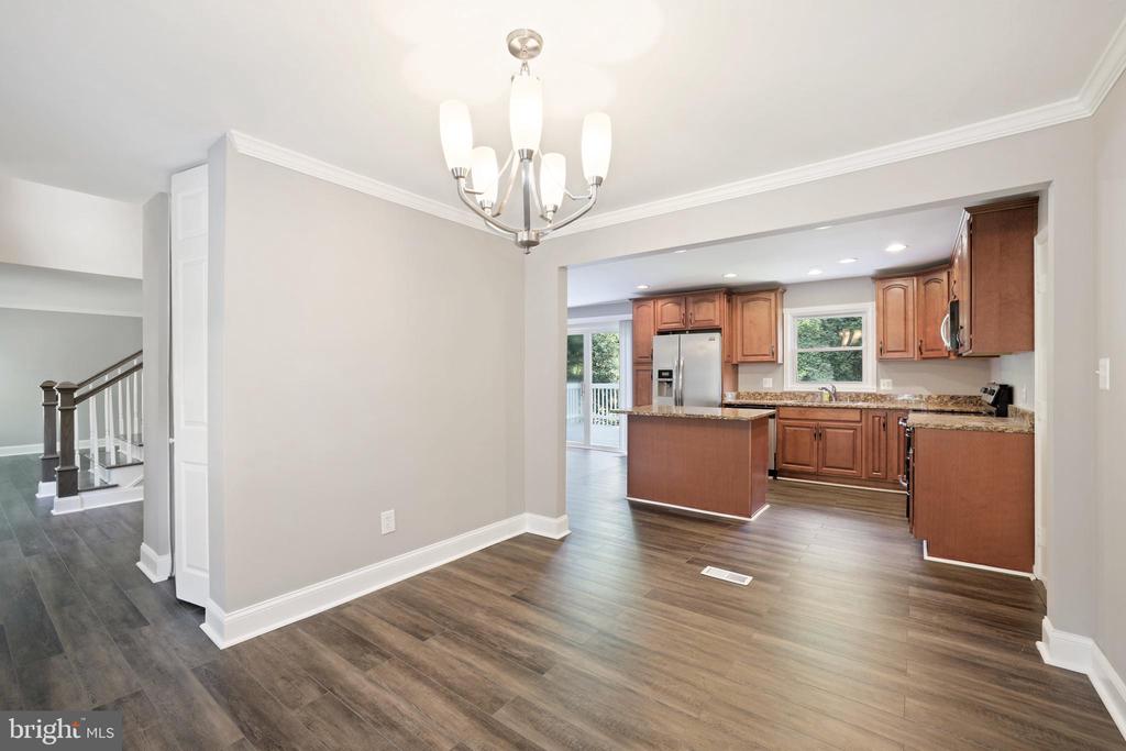 1518 GINGERWOOD COURT