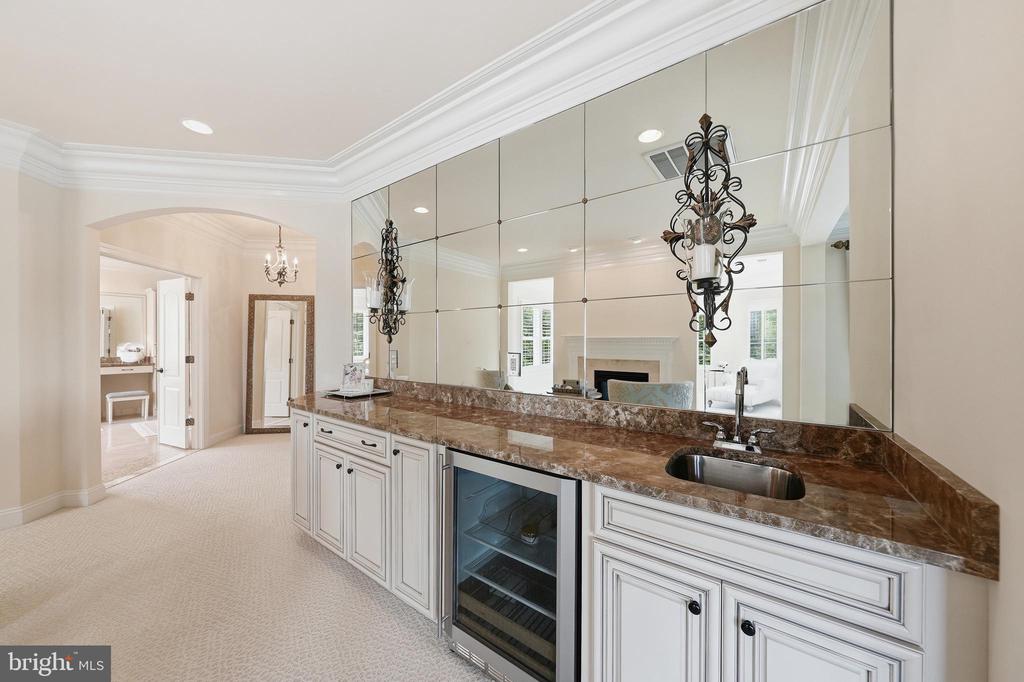 9842 CORSINI COURT
