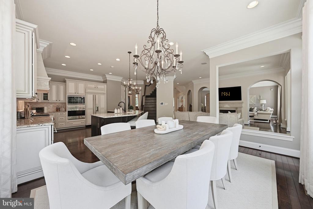 9842 CORSINI COURT