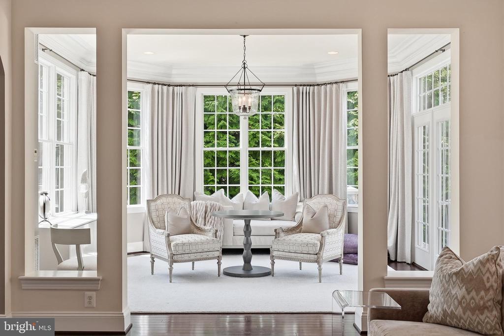 9842 CORSINI COURT