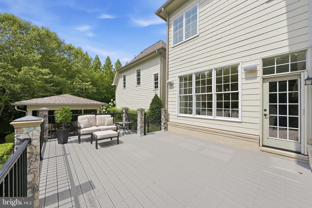 9842 CORSINI COURT