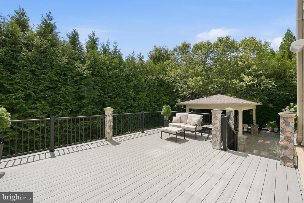 9842 CORSINI COURT