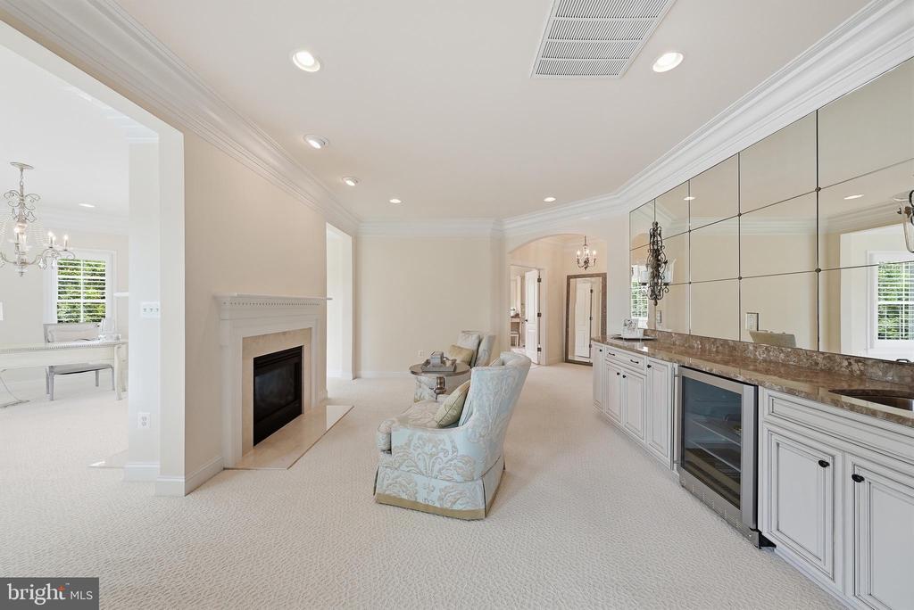 9842 CORSINI COURT