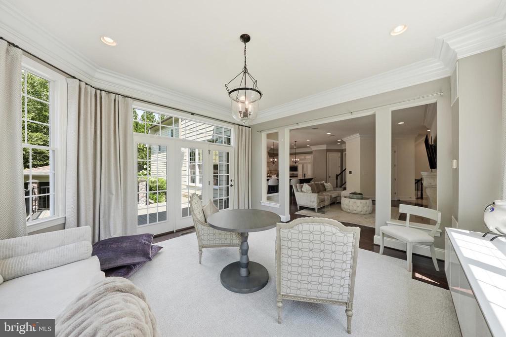 9842 CORSINI COURT