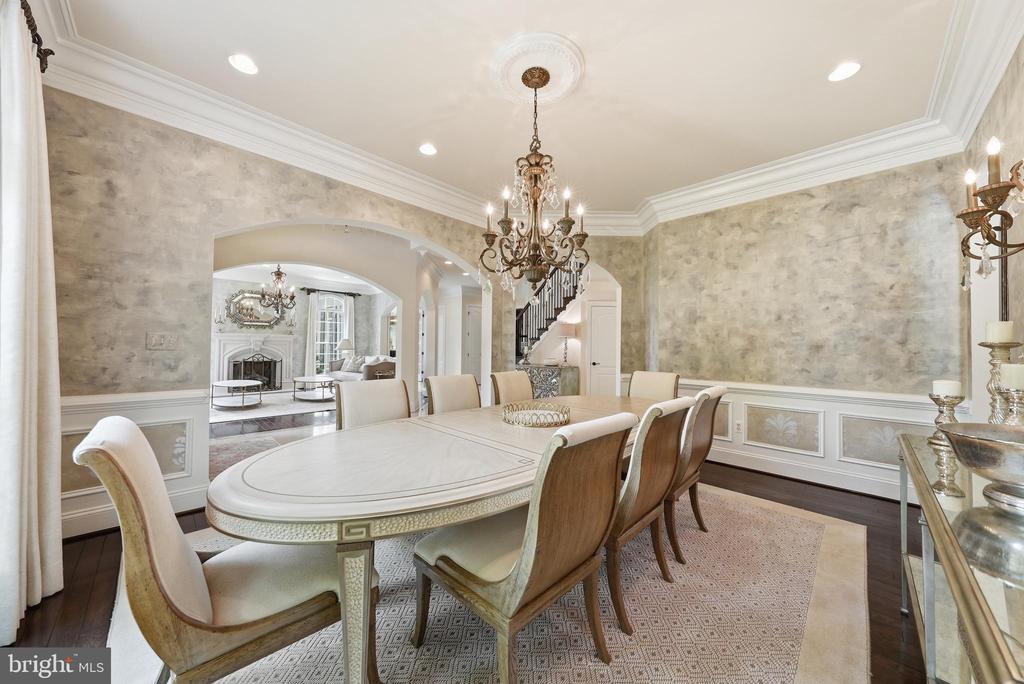 9842 CORSINI COURT