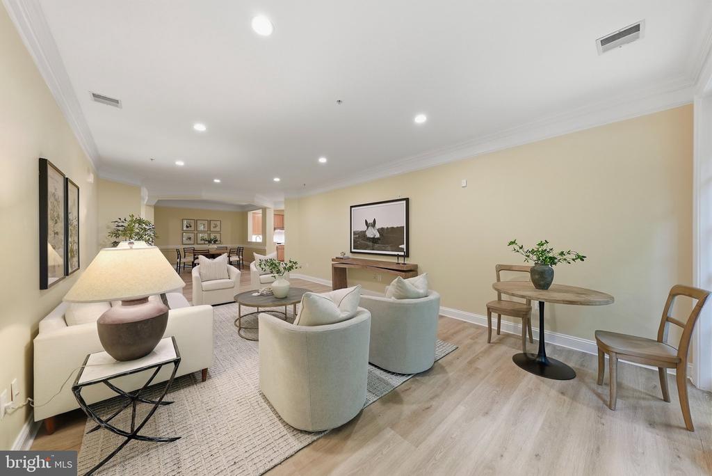1781 CHAIN BRIDGE ROAD Unit: 101