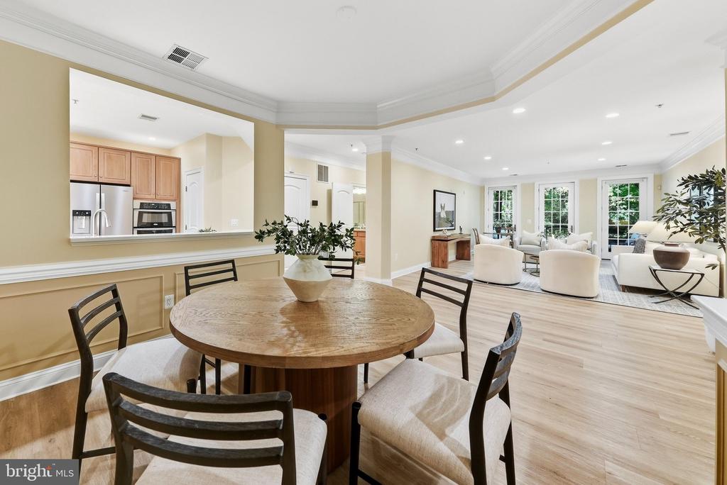 1781 CHAIN BRIDGE ROAD Unit: 101