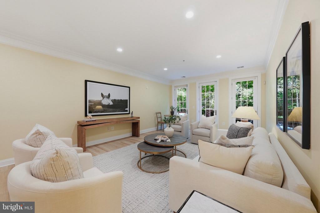 1781 CHAIN BRIDGE ROAD Unit: 101