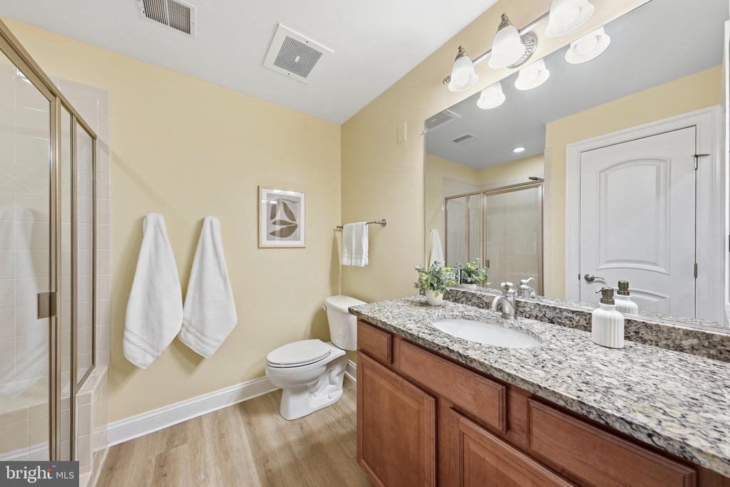 1781 CHAIN BRIDGE ROAD Unit: 101