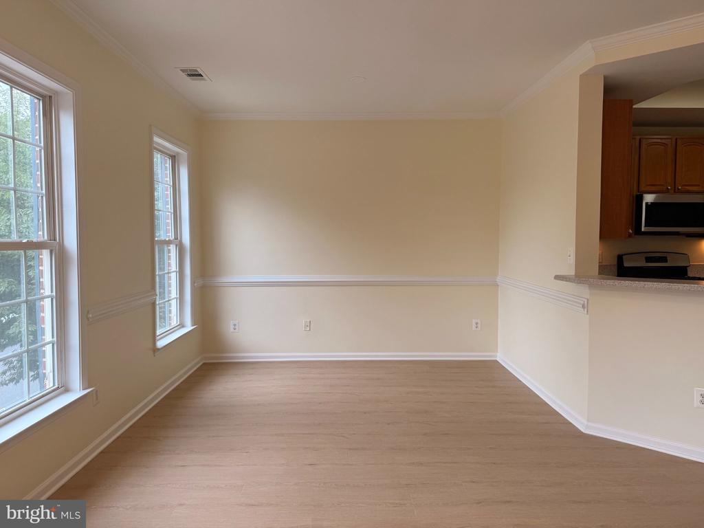4611 HUMMINGBIRD LANE Unit: 107