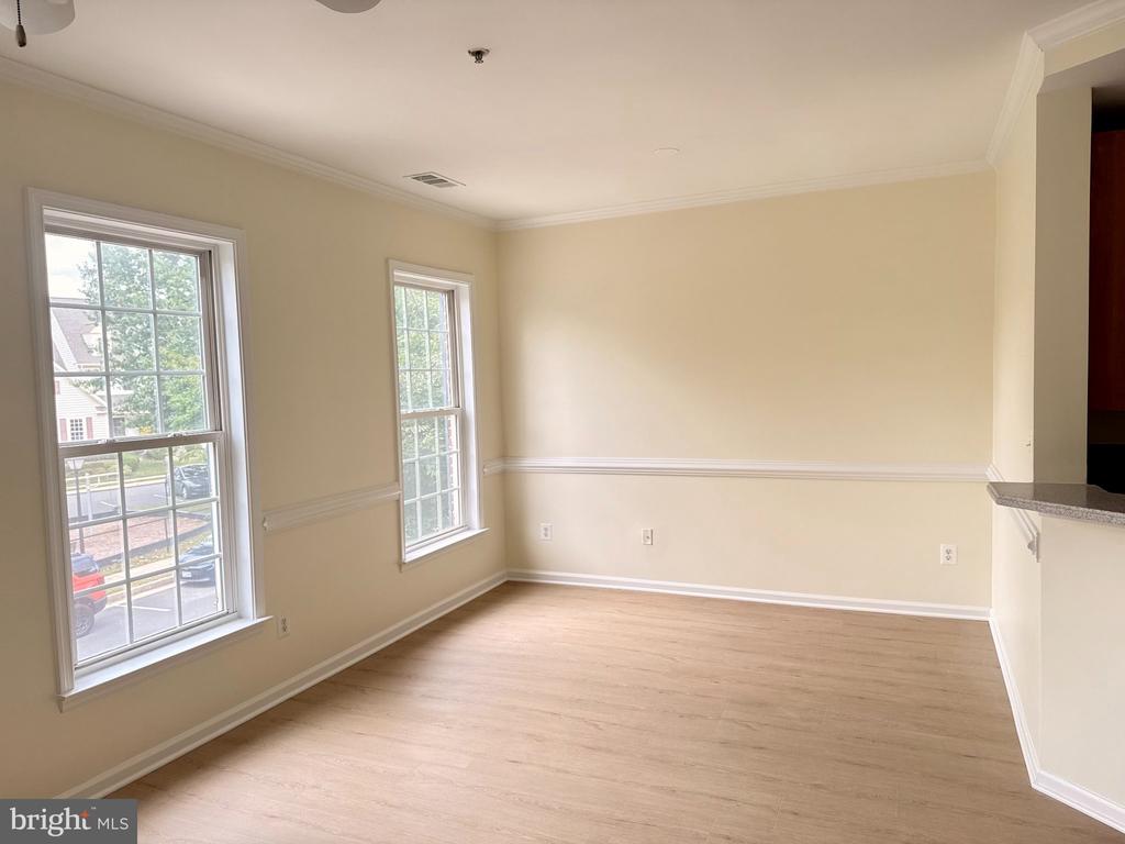 4611 HUMMINGBIRD LANE Unit: 107