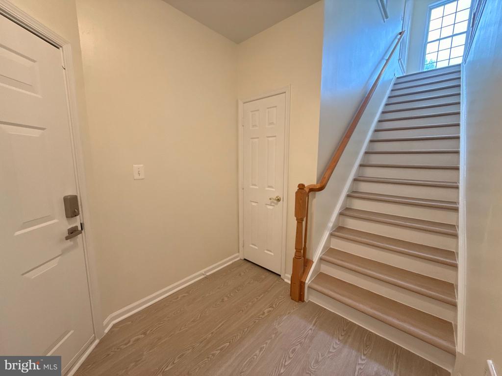 4611 HUMMINGBIRD LANE Unit: 107