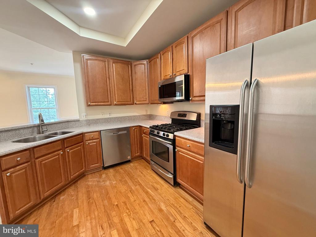 4611 HUMMINGBIRD LANE Unit: 107